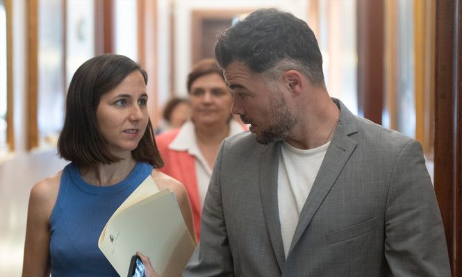 La portavoz de Podemos en el Congreso, Ione Belarra, y el de ERC, Gabriel Rufián