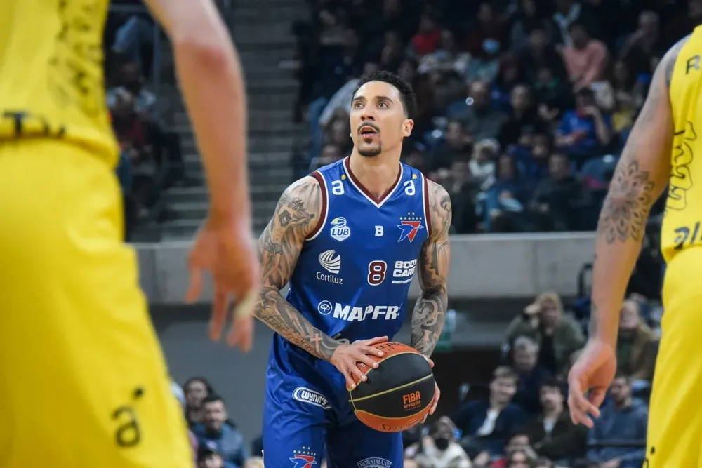 Donald Sims, extranjero de lujo