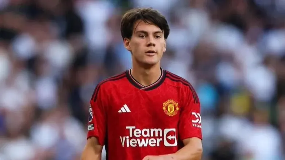 Pellistri quiere Champions