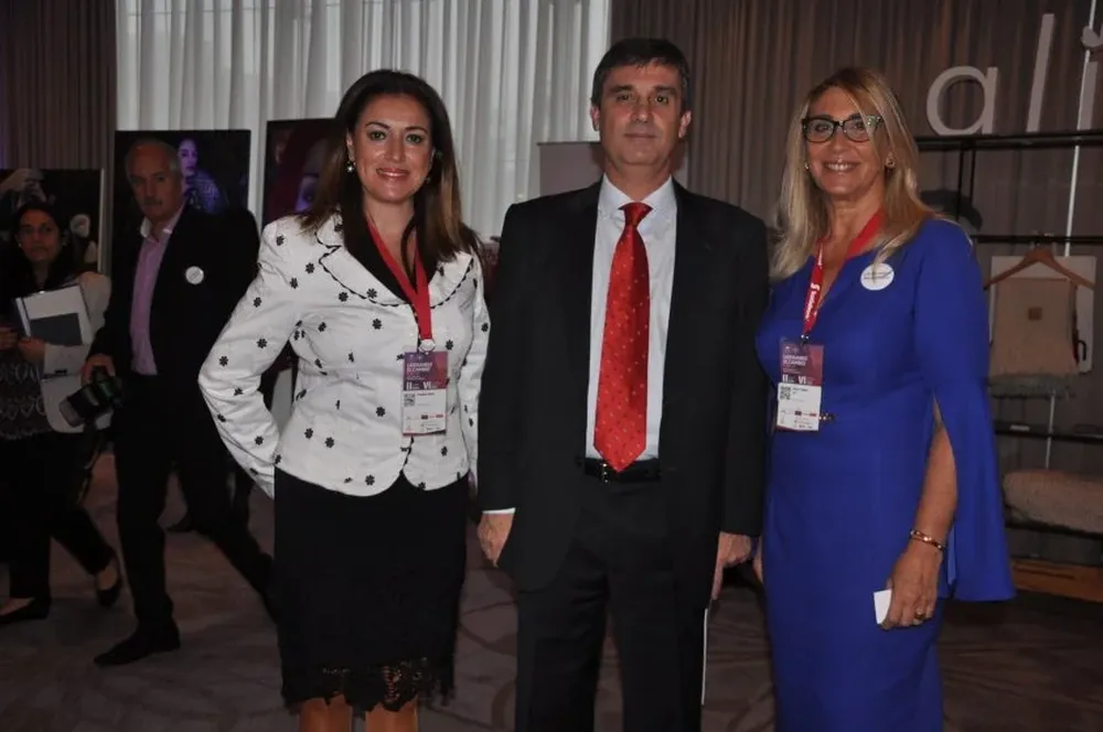 Anabella Aldaz, Álvaro García y Elena Tejeira