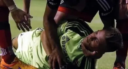 La cara del arquero de Newells lo dice todo