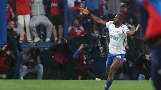 Christian Ebere celebra su gol para Nacional ante Peñarol por la final de la Liga AUF Uruguaya