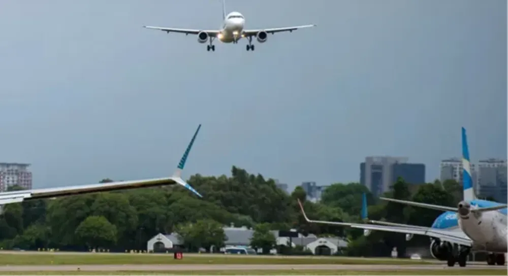 Argentina y Brasil liberaron vuelos y ya no existe el límite del tráfico aéreo entre ambos países