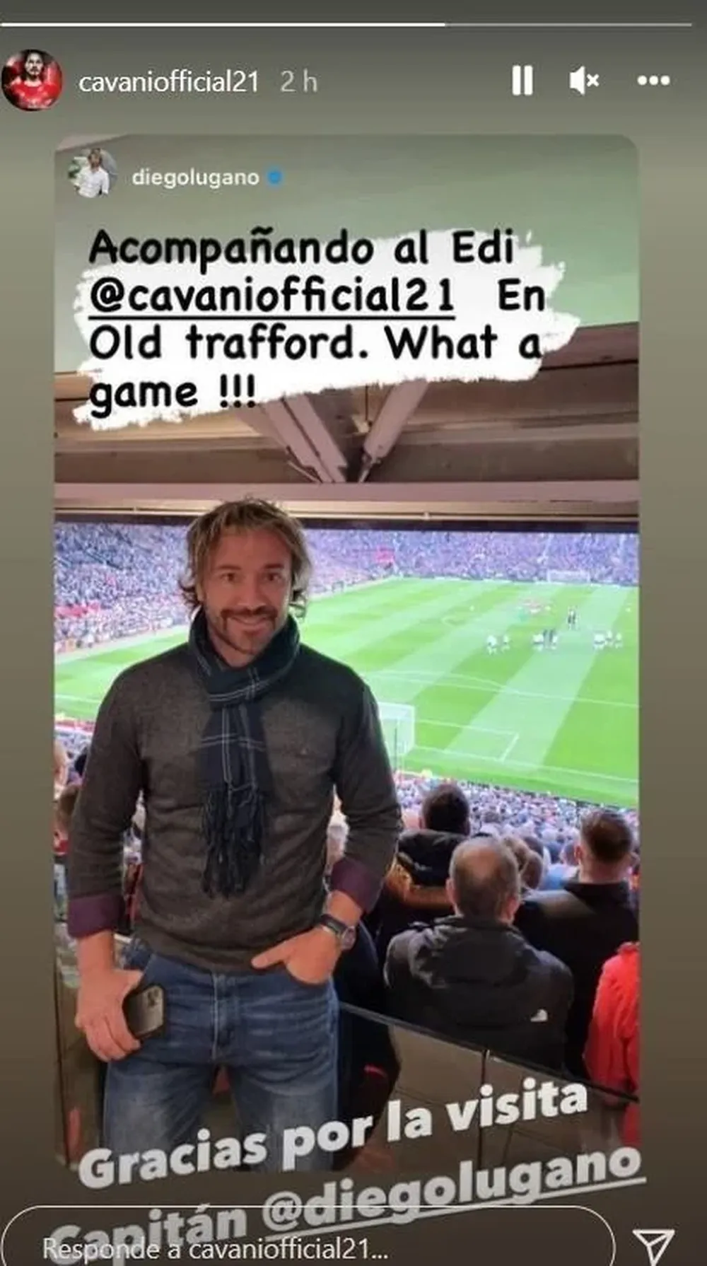 Diego Lugano estuvo presente en Old Trafford acompañando a Edinson Cavani en su regreso en Manchester United