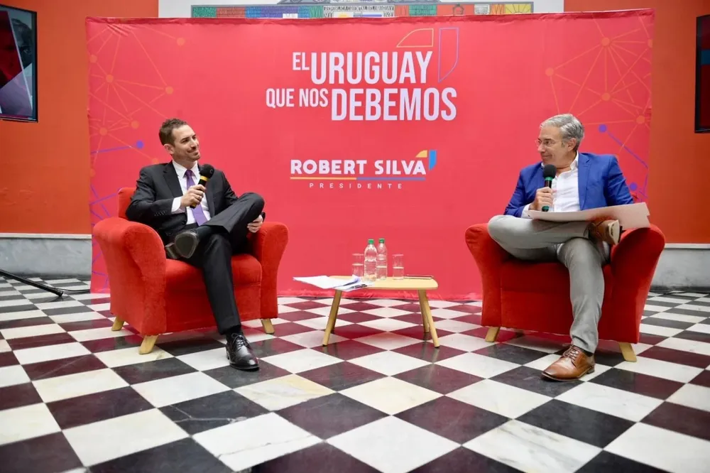 Sanjurjo y Silva en la Casa del Partido Colorado.