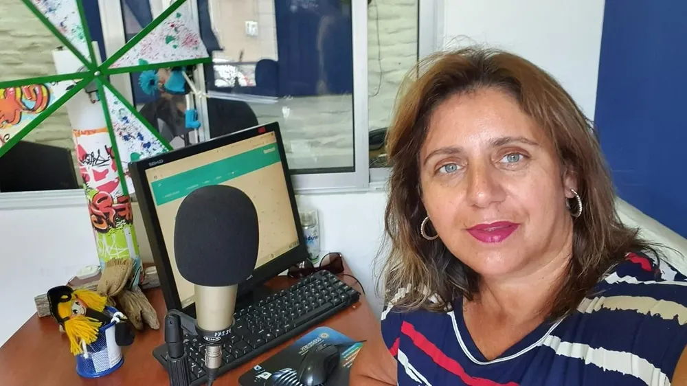 Silvia Techera, periodista de La Voz de Melo y Canal 10