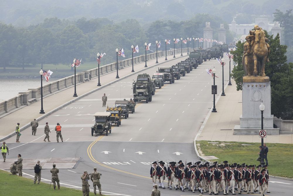 Las calles de Washington vieron todo tipo de artefactos históricos del ejército estadounidense