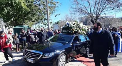 Llegada del cortejo fúnebre al Cementerio Central de Paysandú