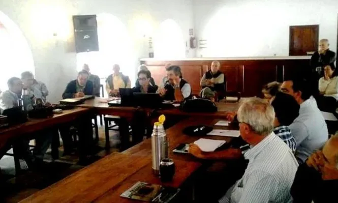 La asamblea de presidentes de la Federación Rural se reunió ayer en Durazno