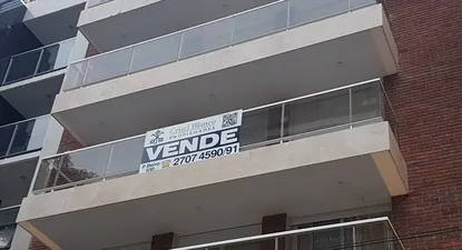 La suba del dólar frenó aún más los negocios inmobiliarios