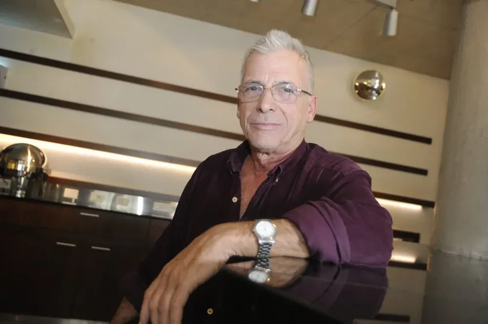 Gerardo Romano presenta en Uruguay Un judío común y corriente