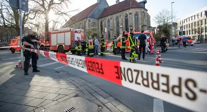 tres muertos y 30 heridos embestidos por camion en alemania