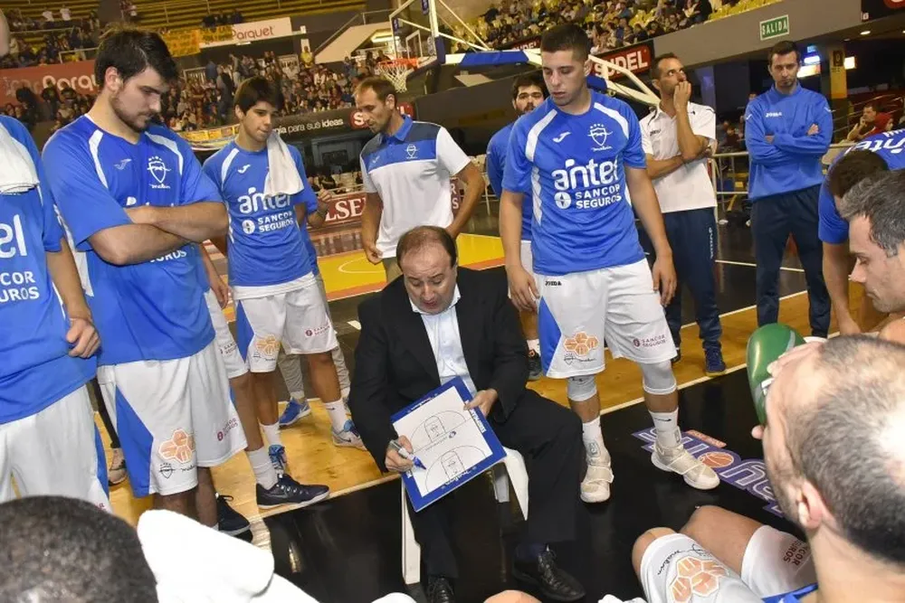 Malvín, dirigido por Pablo López, volvió a triunfar y consolida su recuperación.