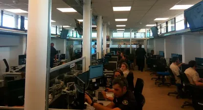 Está penado por ley realizar llamadas maliciosas al Servicio de Emergencia 911.