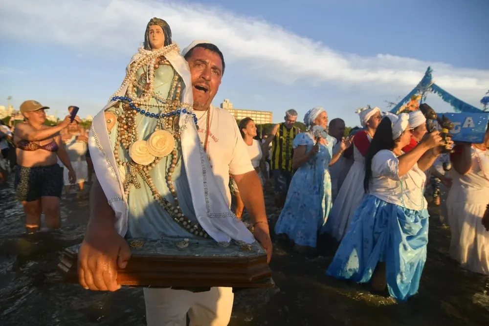 Festejo de Iemanja en Playa Ramírez
