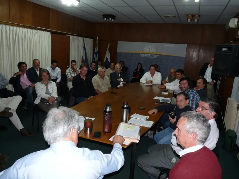 Exportadores de ganado en pie calificaron de positiva la reunión con el ministro Aguerre