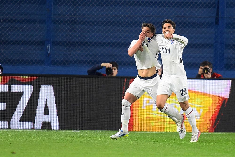 Tomás Viera y Tiziano Correa