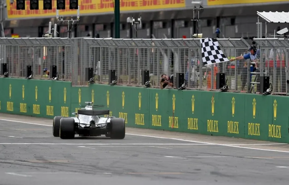 Lewis Hamilton celebra en Silverstone