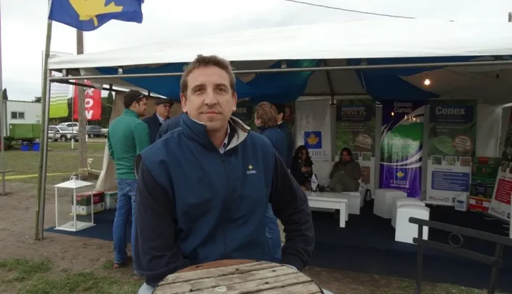 Gabriel Potrie en el festival de la soja en Quebracho