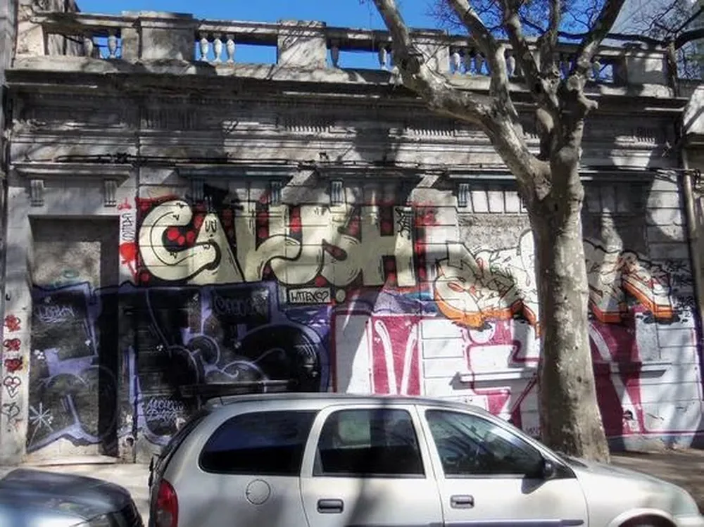 Frente de la construcción que subastará Gustavo Iocco