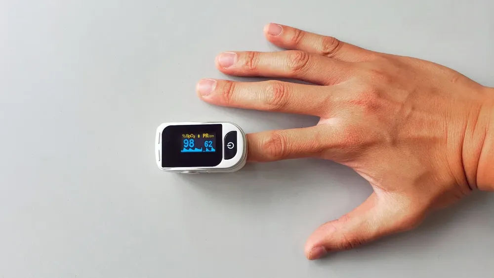 Oxímetro de pulso o saturómetro