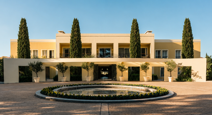 cipriani marco fecha de apertura para locanda, su hotel premium en la barra tras las demoras en el megaproyecto de lujo en el ex hotel san rafael