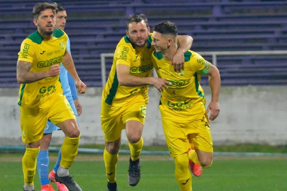 Maxi Silvera en Cerrito, en la temporada 2021