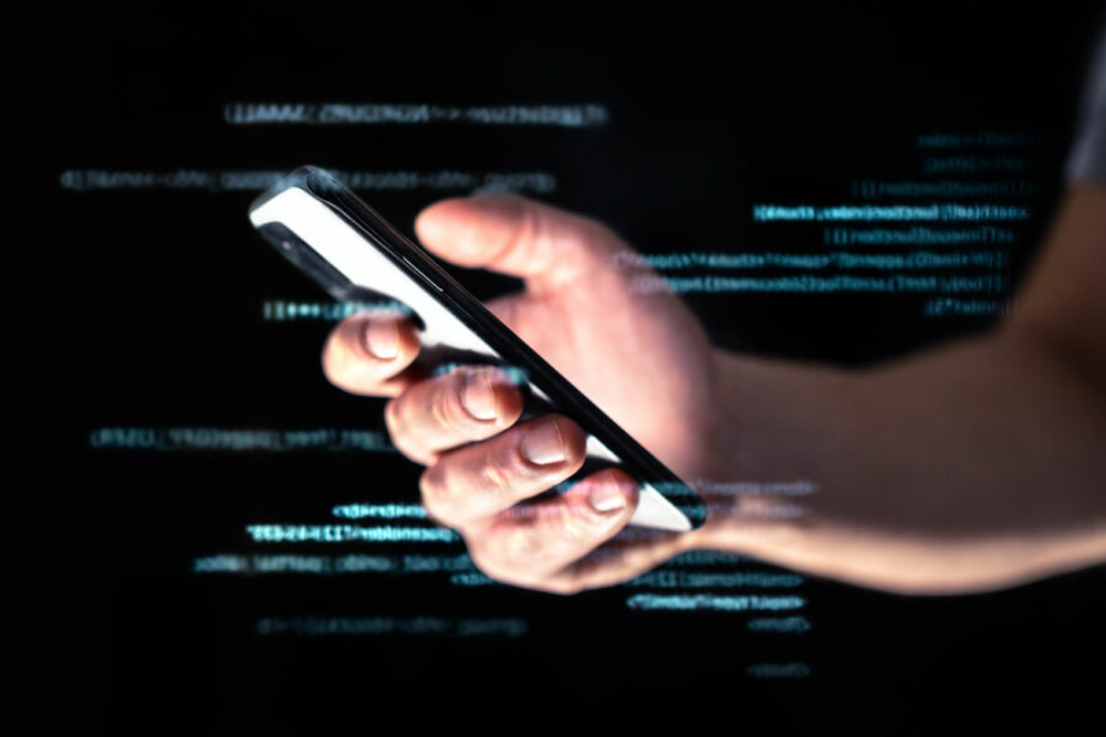 Hacienda puede leer mensajes, correos y acceder a imágenes de los dispositivos móviles.