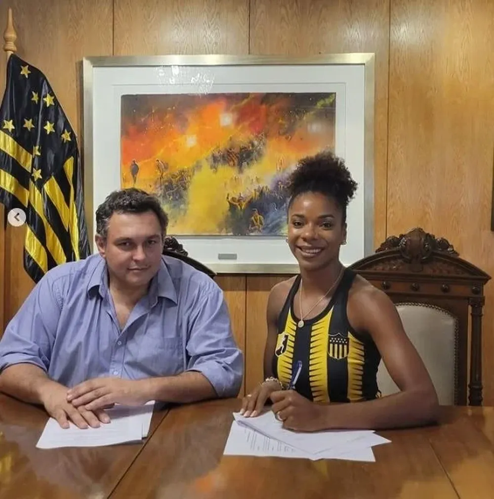 La firma de Déborah Rodríguez en Peñarol