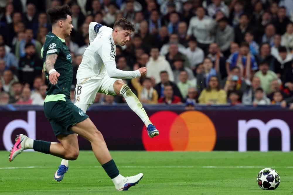 Federico Valverde de Real Madrid anota su segundo gol ante Manchester City por la Champions League&nbsp;