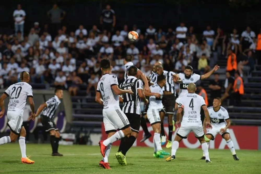 Wanderers abrió la Libertadores ante Olimpia en el Franzini