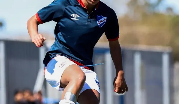 Laura, la uruguaya de Boca: Le sacaba la cabeza a las muñecas para jugar al fútbol