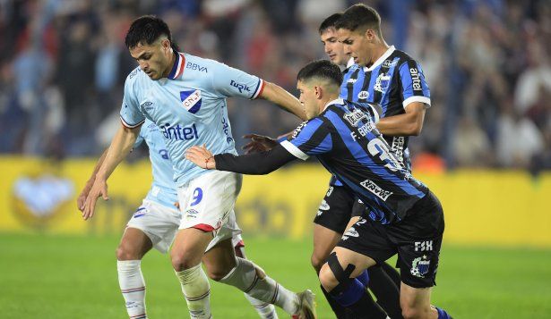 Maximiliano Gómez, Francisco Bregante y Enzo Castillo