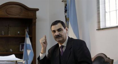 El jury al juez López es por discursos antisemitas.