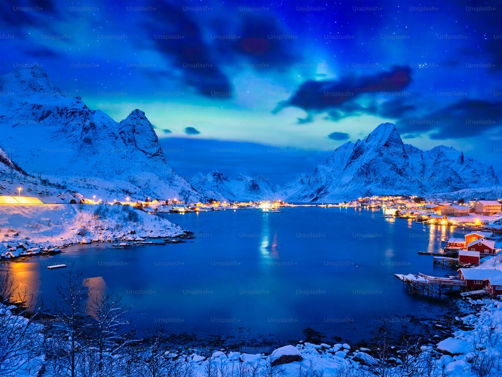 Reine, un encanto noruego que ofrece fenómenos naturales que atraen a fotógrafos y turistas de todo el mundo.&nbsp;