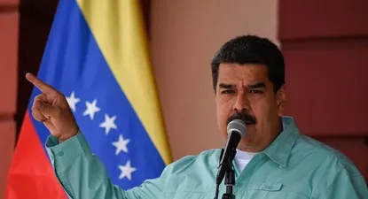 Maduro aumenta 95,4% el ingreso mínimo ante una inflación desbocada