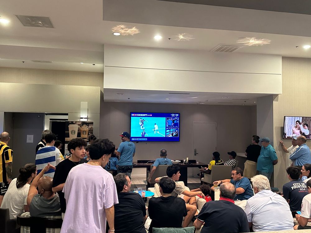 Hinchas de la selección de Uruguay en Kansas