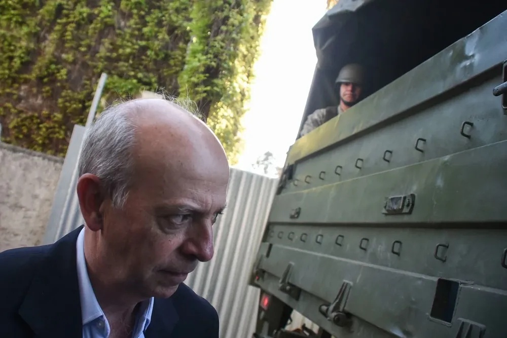 Javier García, ministro de Defensa