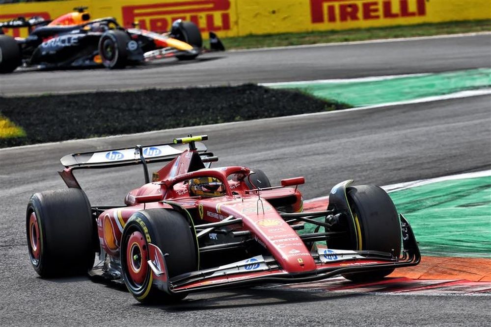 Carlos Sainz cerca del podio en Monza.