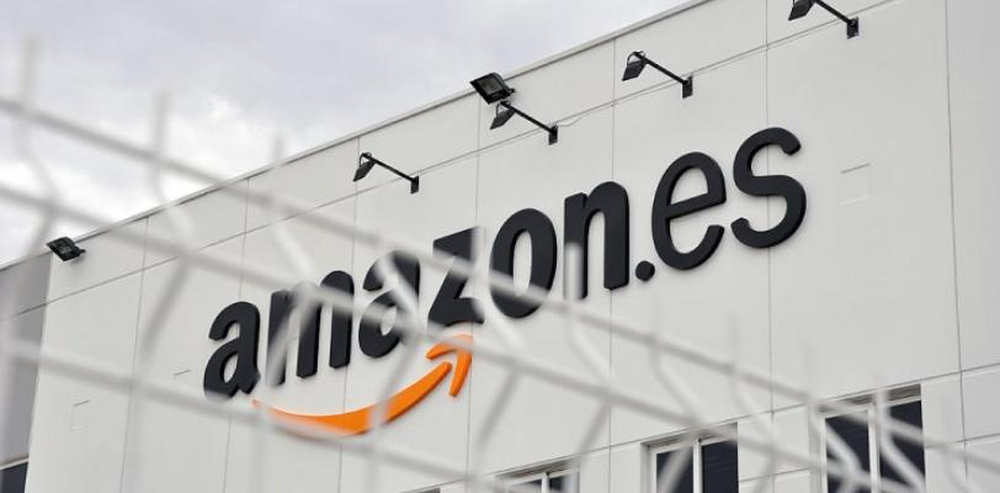Amazon España abrió un expediente para el despido de 1200 trabajadores en el país.