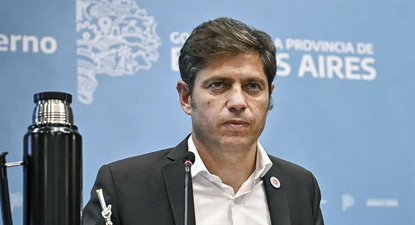 Axel Kicillof considera que el plan económico de Milei no es innovador, sino una repetición de políticas de ajuste que en el pasado fracasaron en Argentina.
