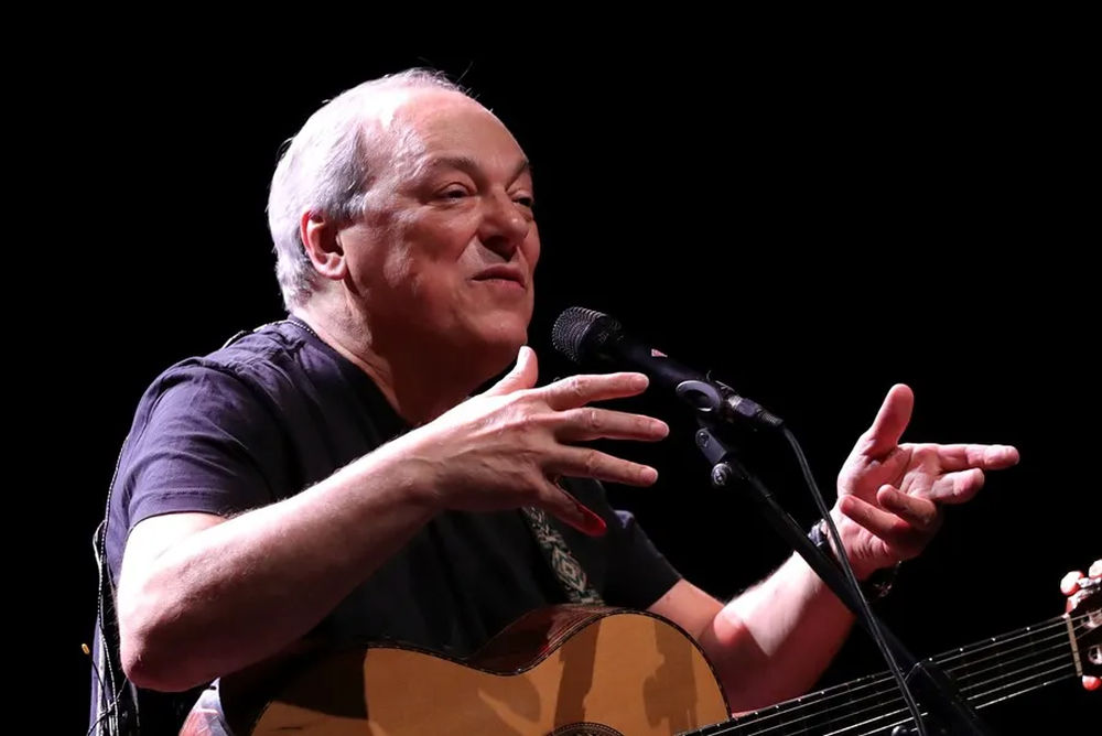 El artista brasileño, Toquinho.