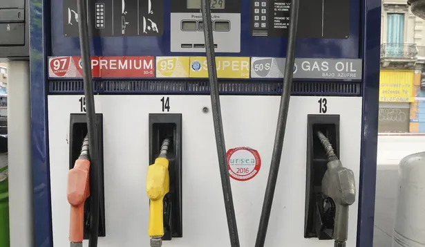 Mercado internacional presiona para nueva suba de nafta y gasoil en junio