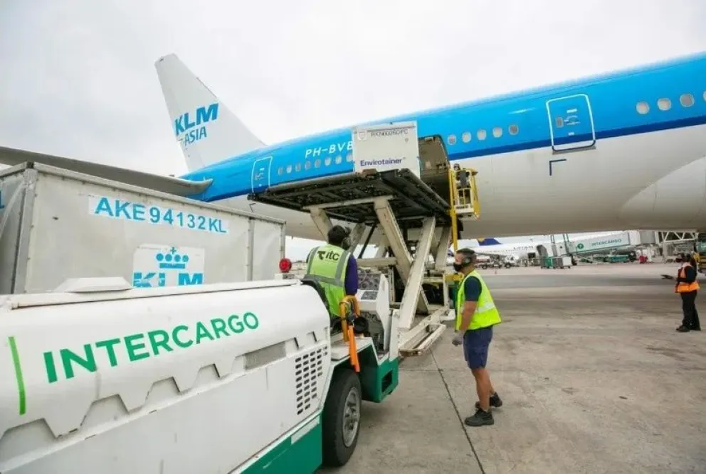 El Gobierno avanza con la desregulación de servicios aeroportuarios tras el conflicto con Intercargo