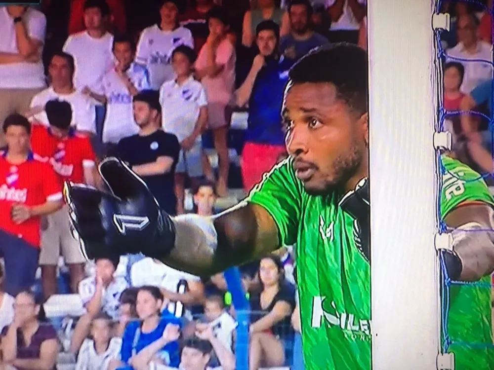 Silveira armó así la barrera