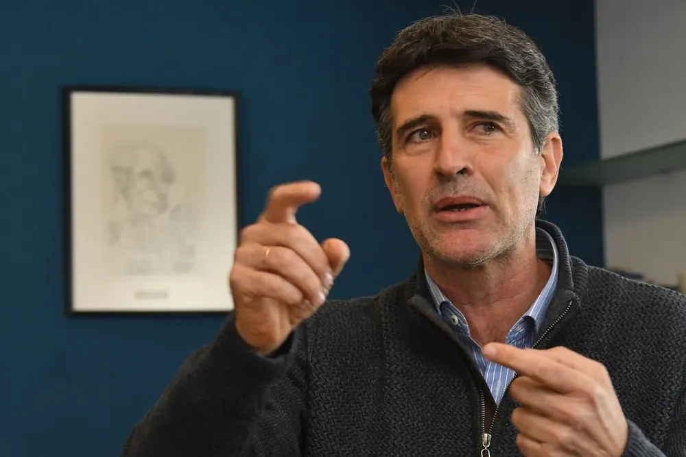 Zuasnábar durante la entrevista con El Observador