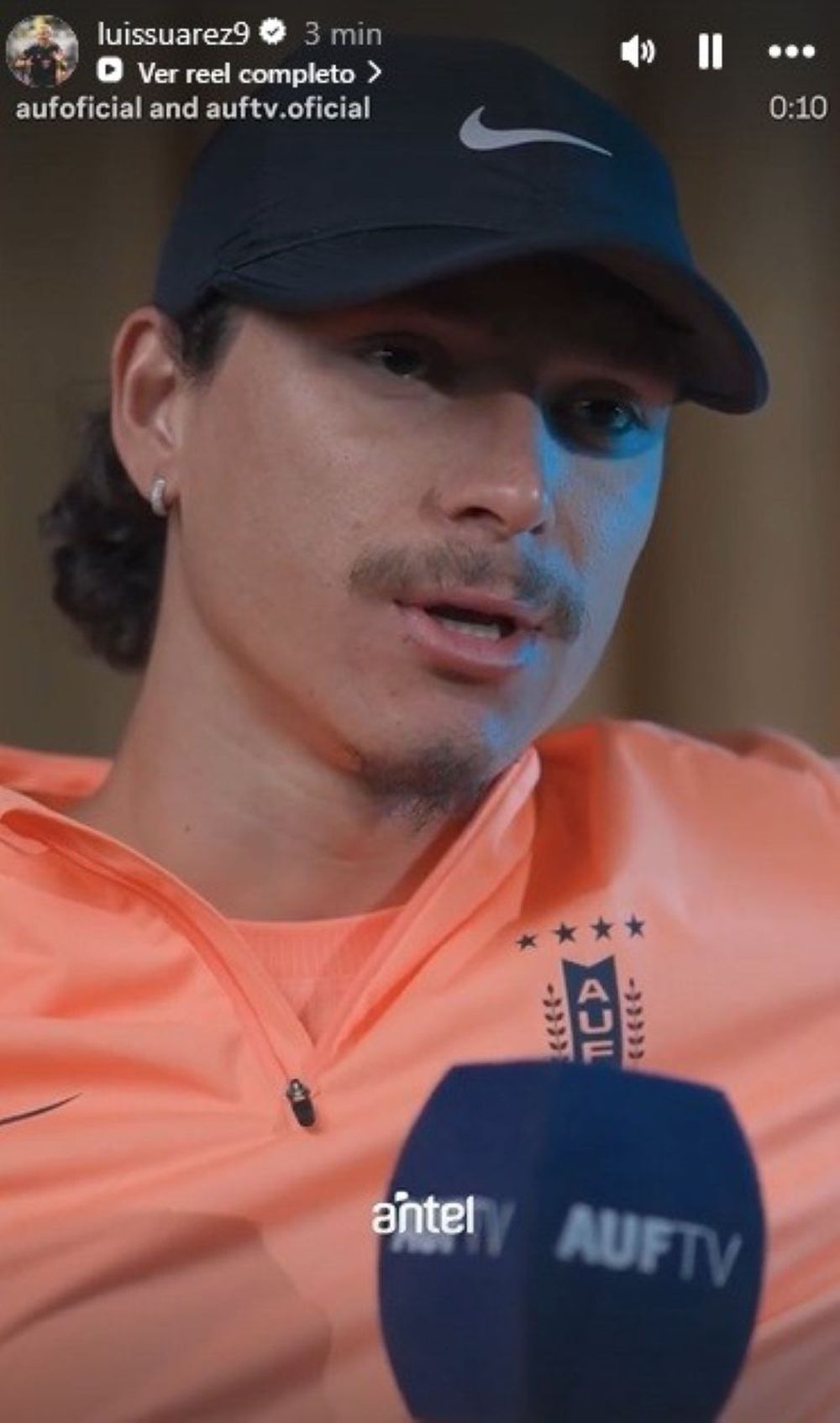 Luis Su&aacute;rez poste&oacute; el video en el que Darwin N&uacute;&ntilde;ez habl&oacute; muy bien de &eacute;l y de c&oacute;mo se siente cuando ve a los ni&ntilde;os con la camiseta n&uacute;mero 9 de Uruguay con su nombre&nbsp;
