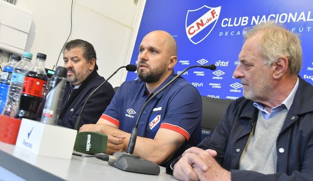 Jadson Viera sigue en Nacional: "Hoy es mandatorio empezar a ganar", dijo Ricardo Vairo tras la reunión que respaldó al entrenador