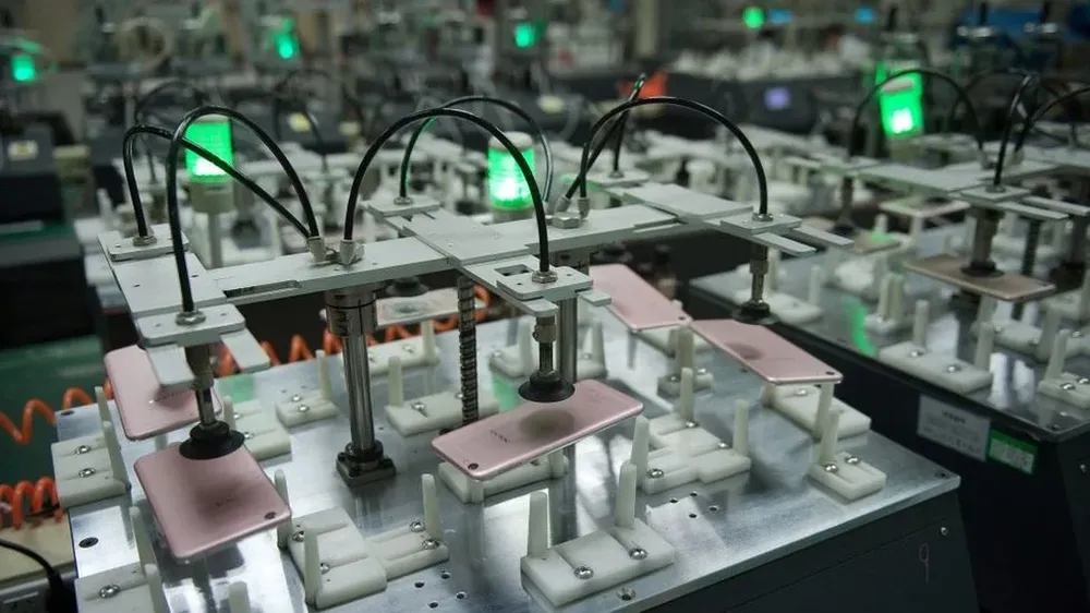 China está invirtiendo miles de millones de dólares en potenciar su desarrollo tecnológico.