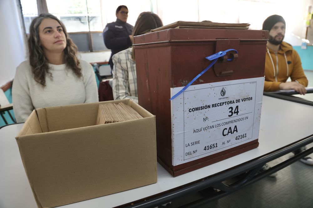 ¿Es obligatorio votar en las elecciones internas 2024 en Uruguay?